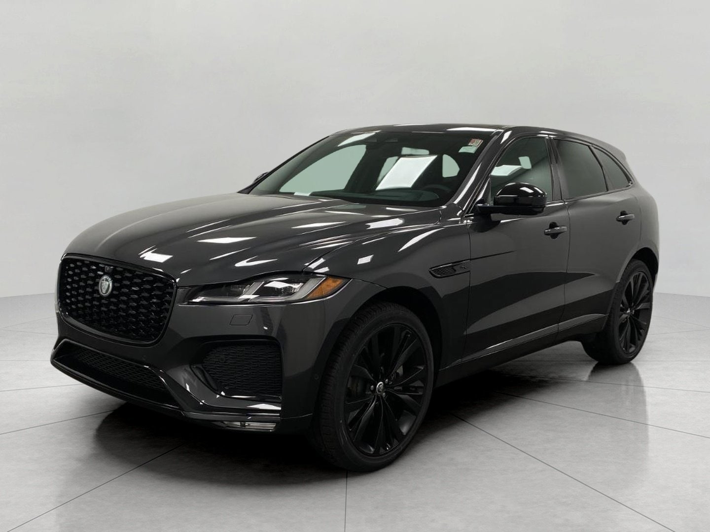 2026 Jaguar F-PACE P250 R-Dynamic S's photo