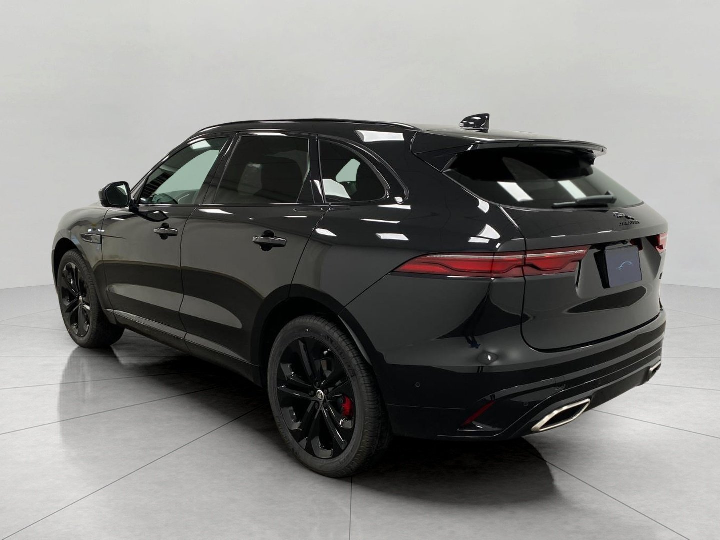 2026 Jaguar F-Pace R-Dynamic S - Photo 8