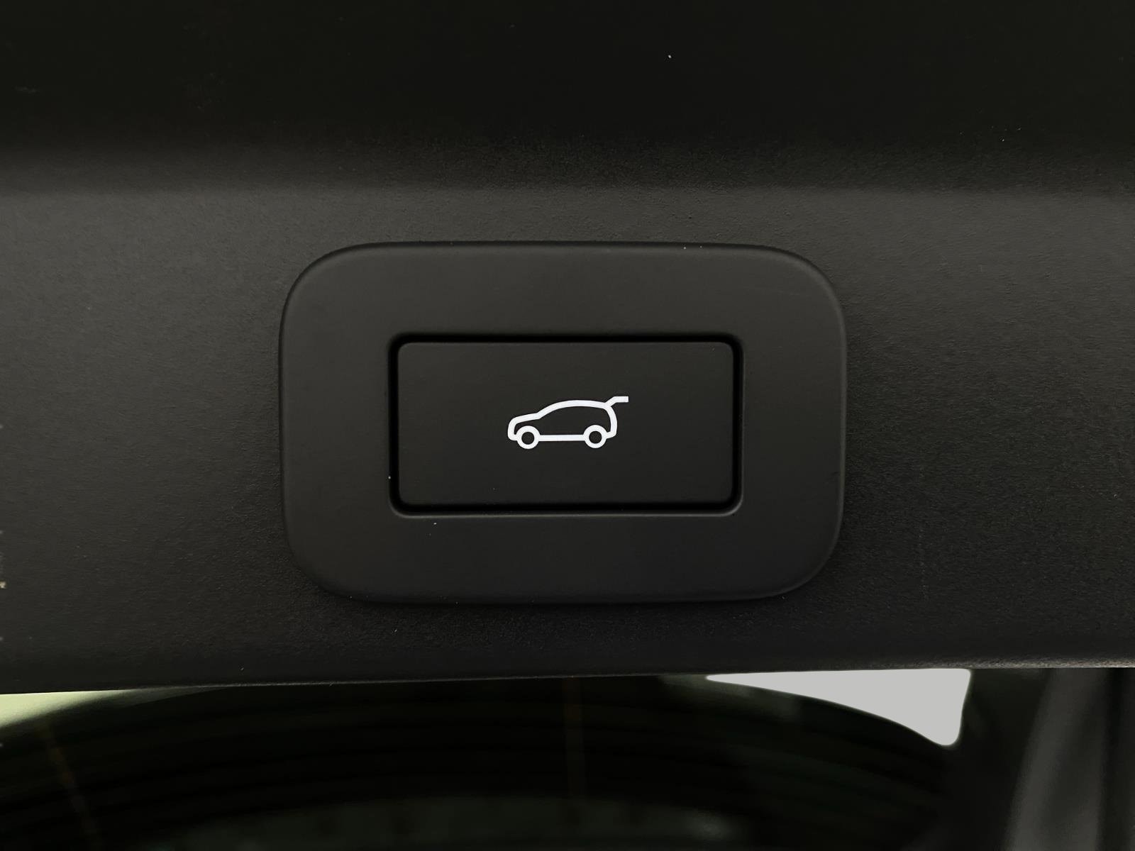2026 Jaguar F-Pace R-Dynamic S - Photo 7