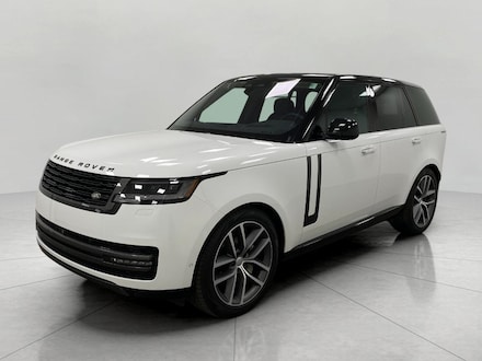 2022 Land Rover New Range Rover P400 SE SUV