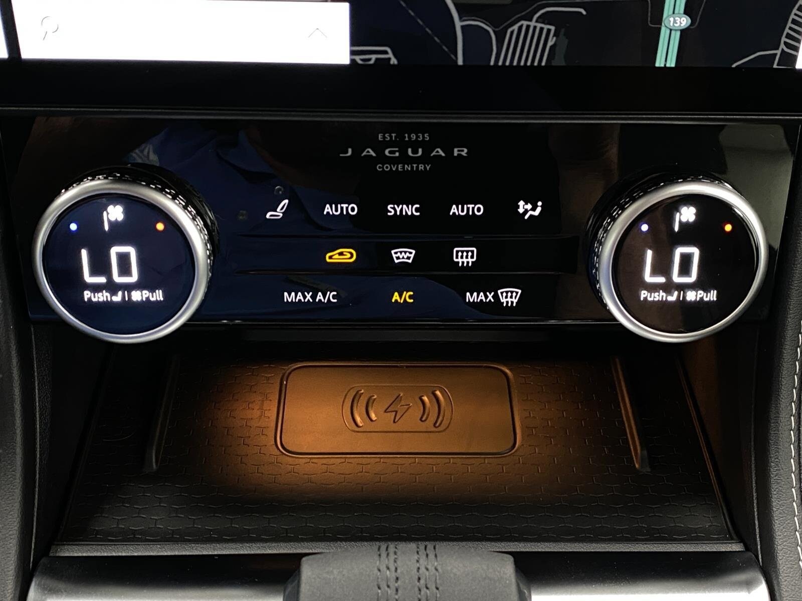 2026 Jaguar F-Pace R-Dynamic S - Photo 26