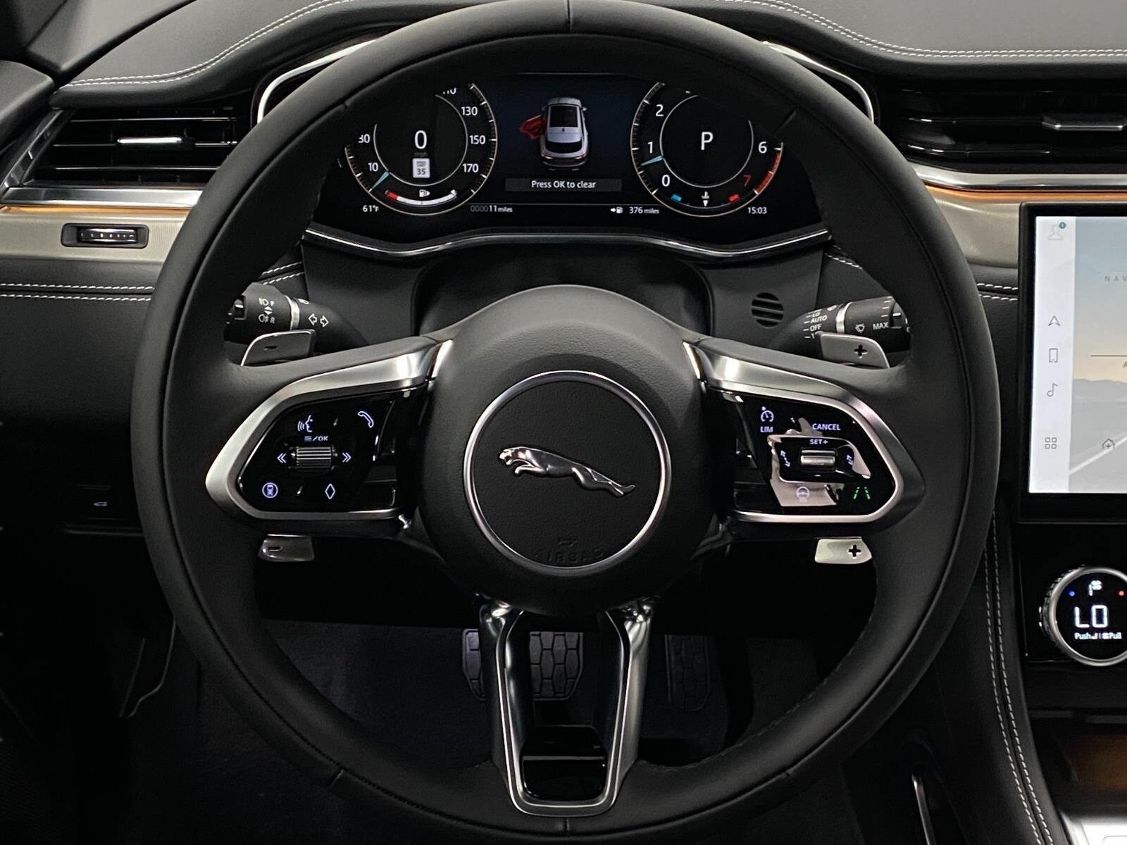 2026 Jaguar F-Pace R-Dynamic S - Photo 14
