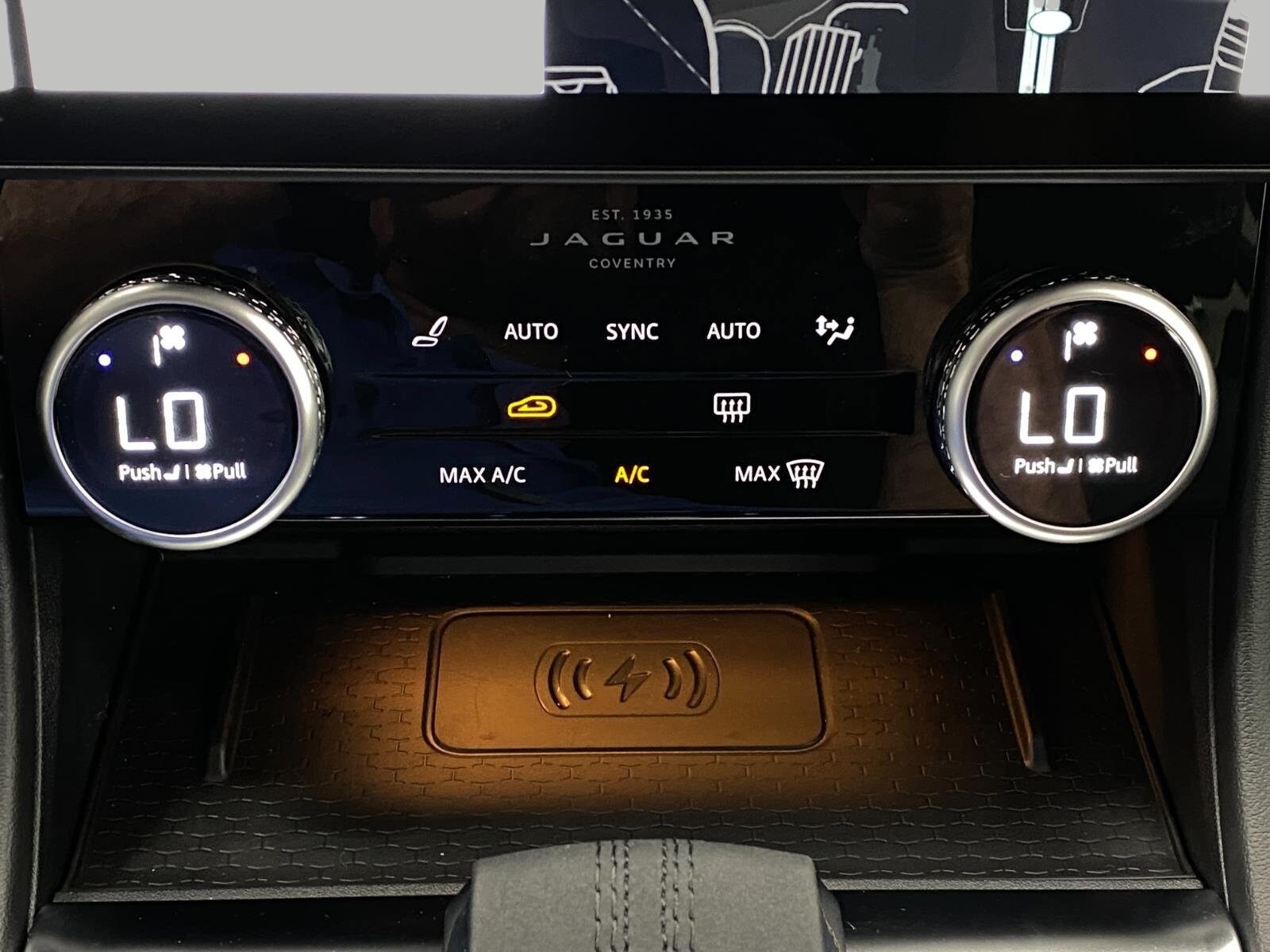 2026 Jaguar F-Pace R-Dynamic S - Photo 26