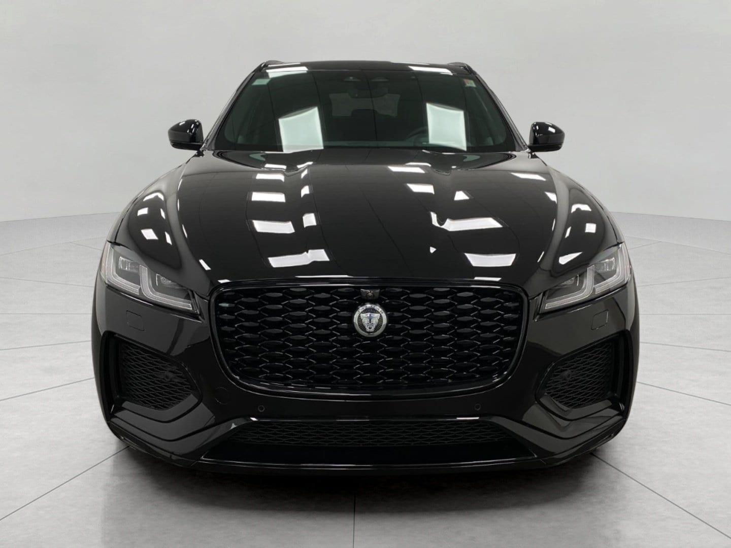 2026 Jaguar F-Pace R-Dynamic S - Photo 10
