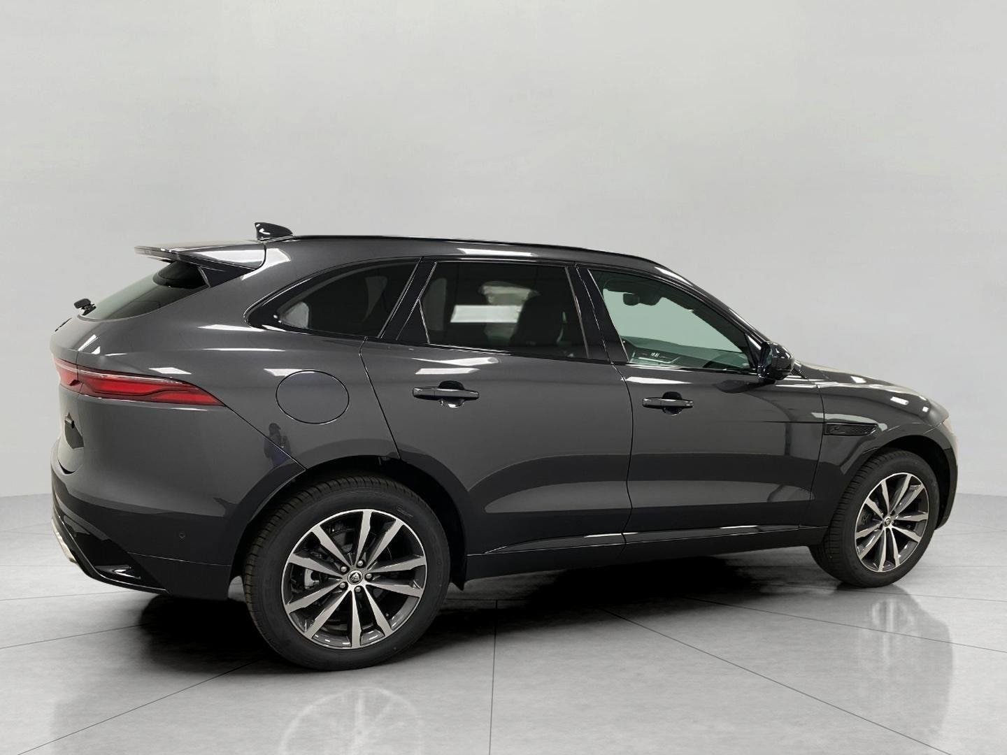 2026 Jaguar F-Pace R-Dynamic S - Photo 38