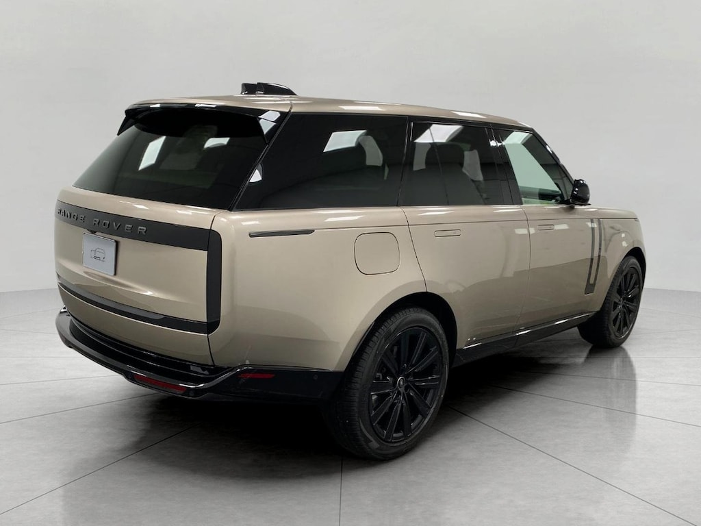 New 2025 Land Rover Range Rover SE 400PS SUV