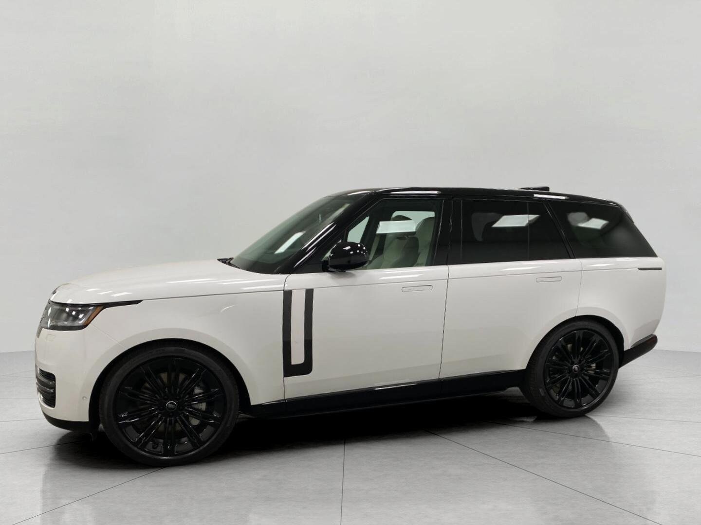 2025 Land Rover Range Rover SE - Photo 45