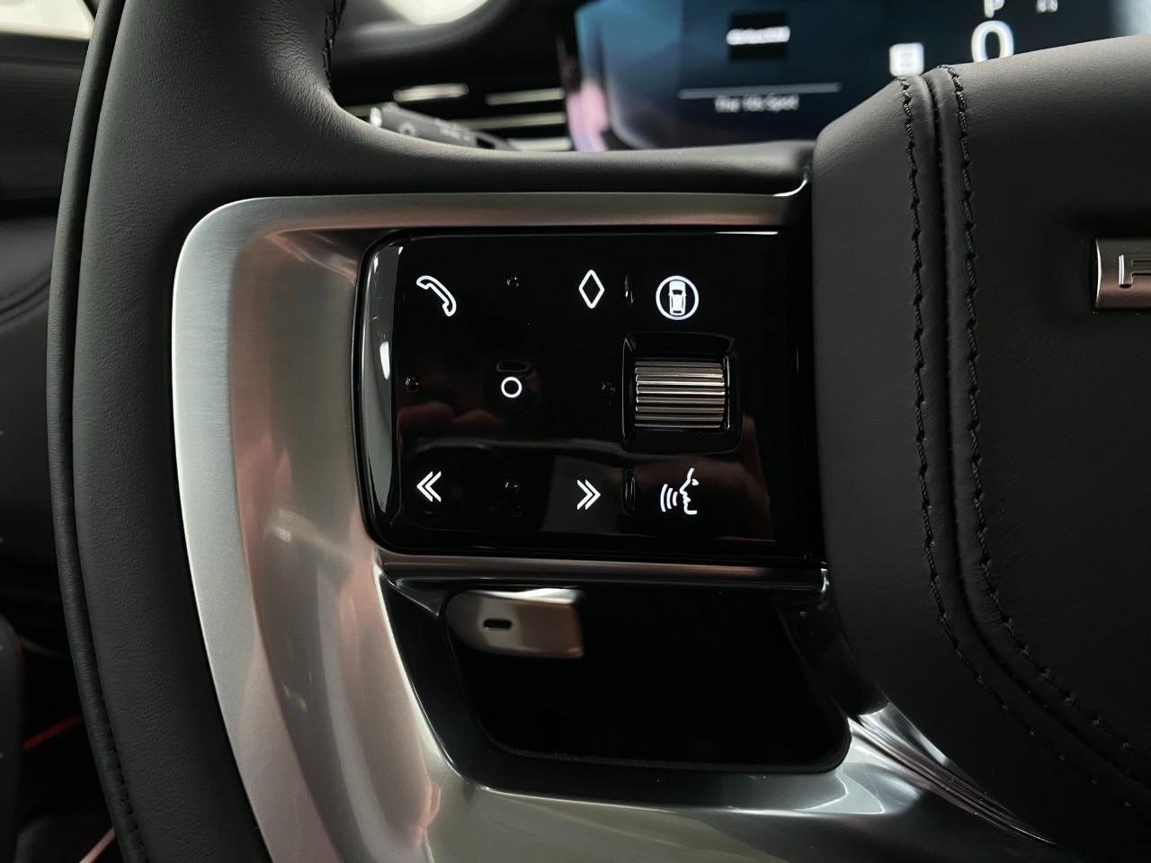 2026 Land Rover Range Rover SE - Photo 52