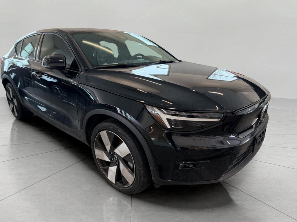 Used 2023 Volvo C40 Recharge Pure Electric Twin Ultimate SUV