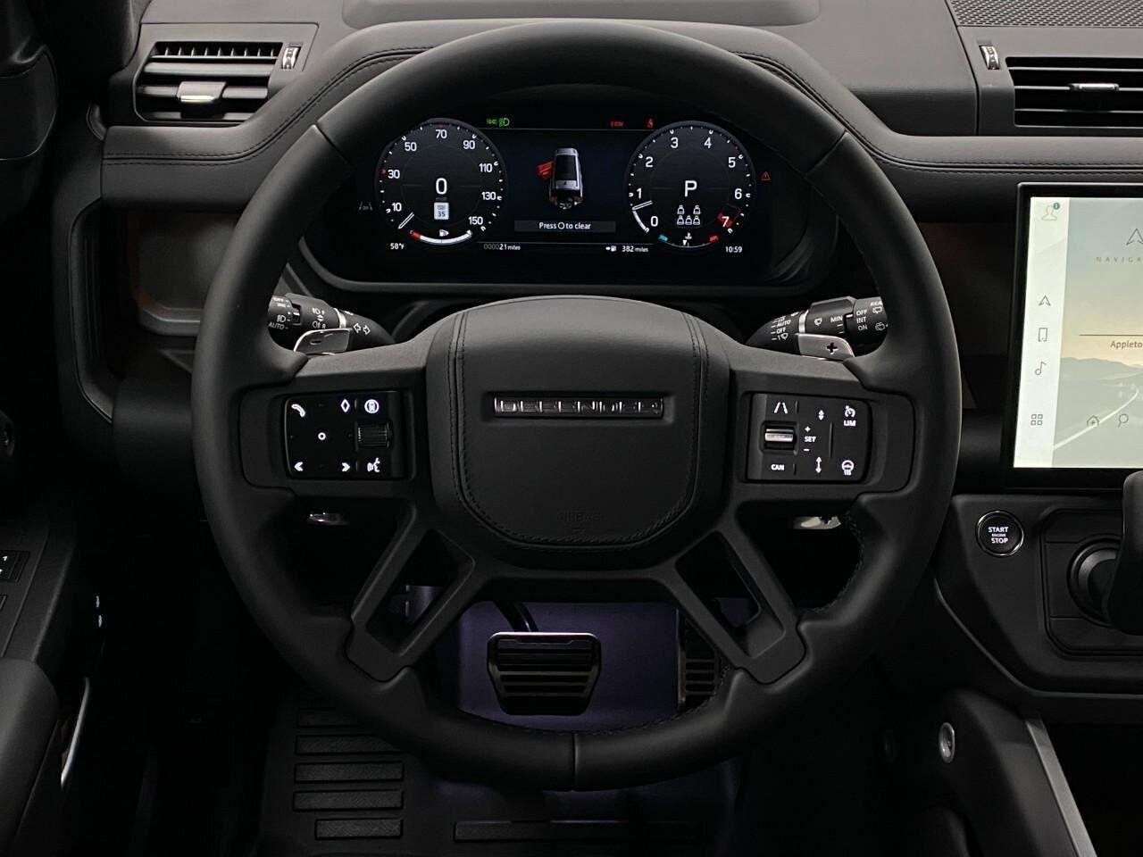 2026 Land Rover Defender V8 - Photo 49