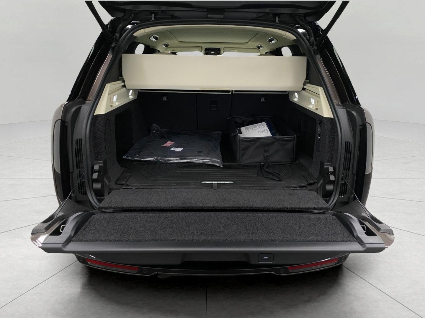 2026 Land Rover Range Rover SE - Photo 43