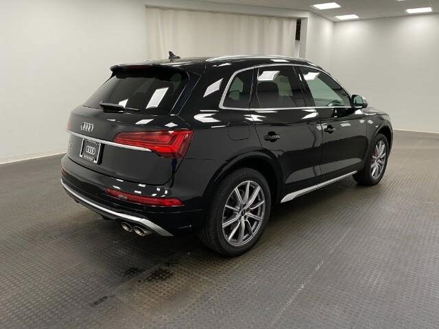 2025 Audi SQ5 Premium Plus photo 2