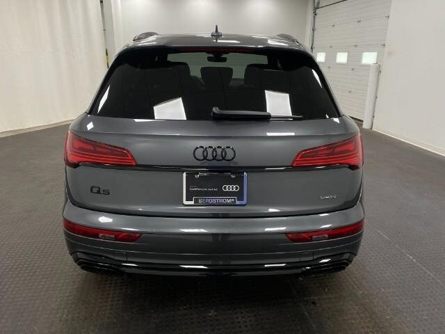 2025 Audi Q5 45 S line Premium photo 4
