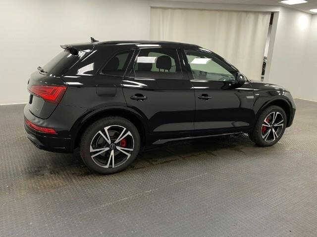 2025 Audi Q5 45 S line Premium photo 2