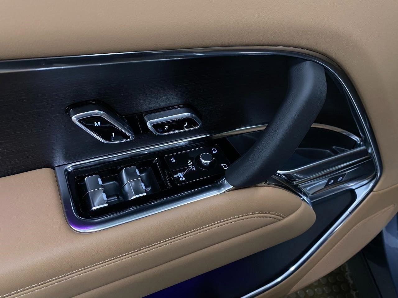 2026 Land Rover Range Rover SE - Photo 68