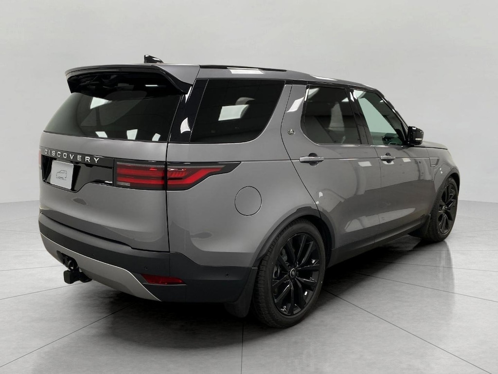 New 2026 Land Rover Discovery S 300PS SUV