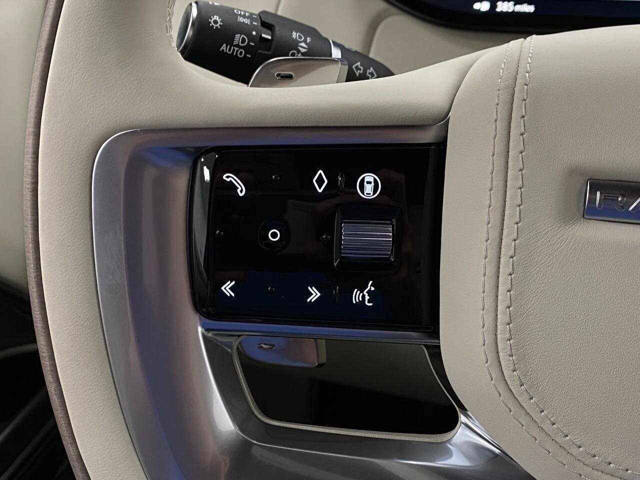 2025 Land Rover Range Rover SE - Photo 51