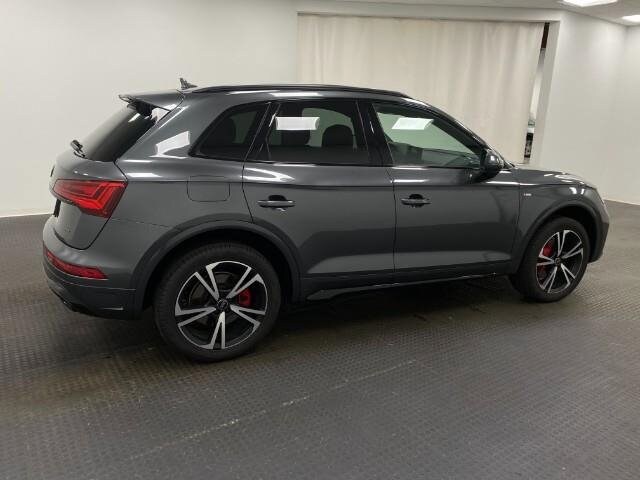 2025 Audi Q5 45 S line Premium photo 2