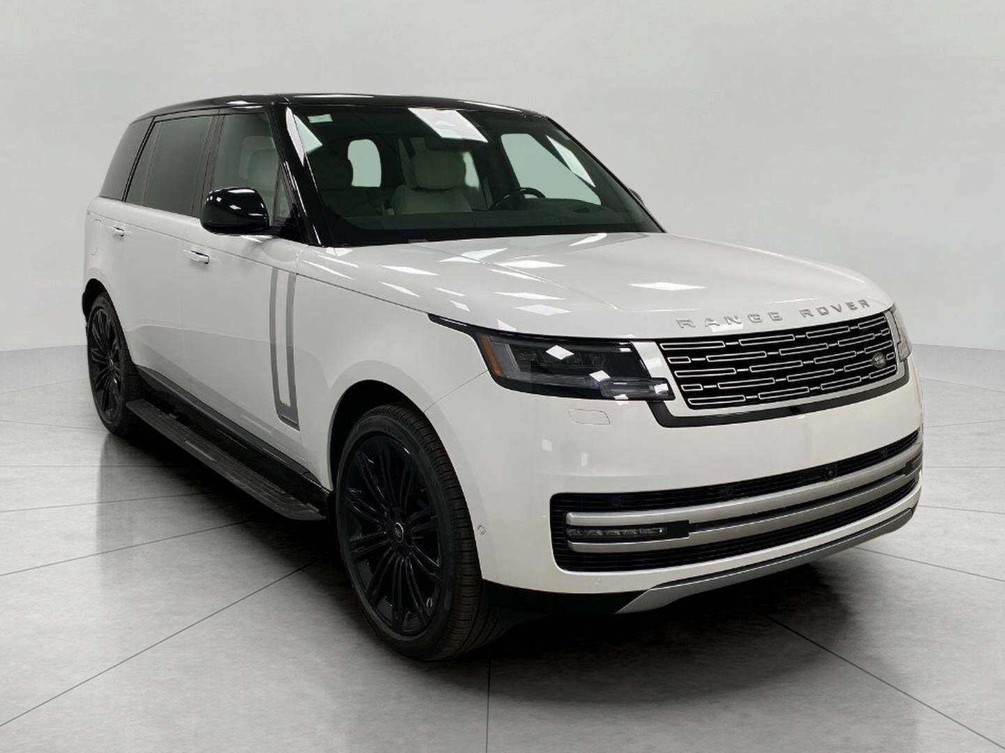 2025 Land Rover Range Rover Autobiography photo 2
