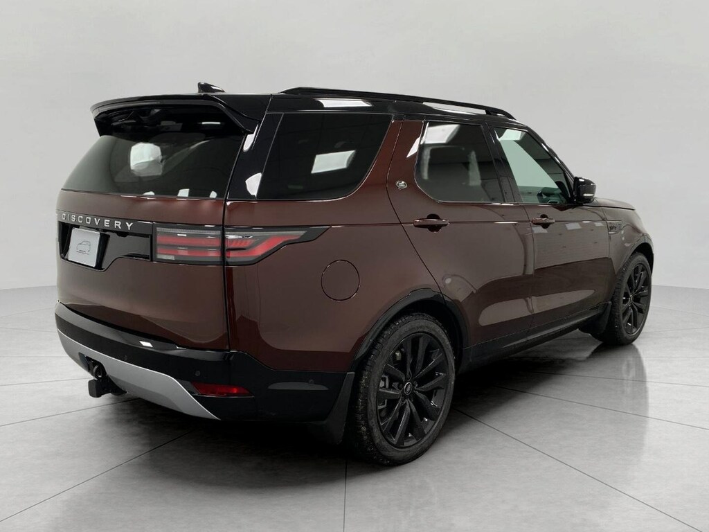 New 2026 Land Rover Discovery SUV
