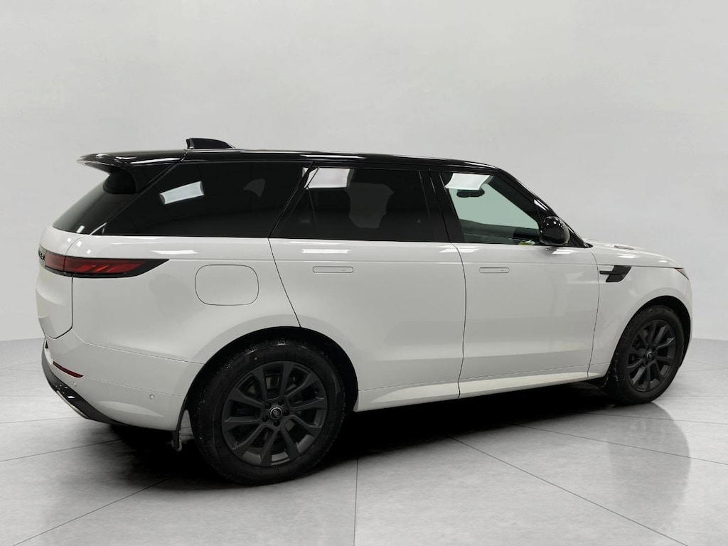 New 2025 Land Rover Range Rover Sport Dynamic SE SUV