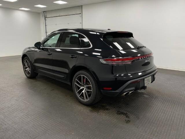 2022 Porsche Macan S photo 3