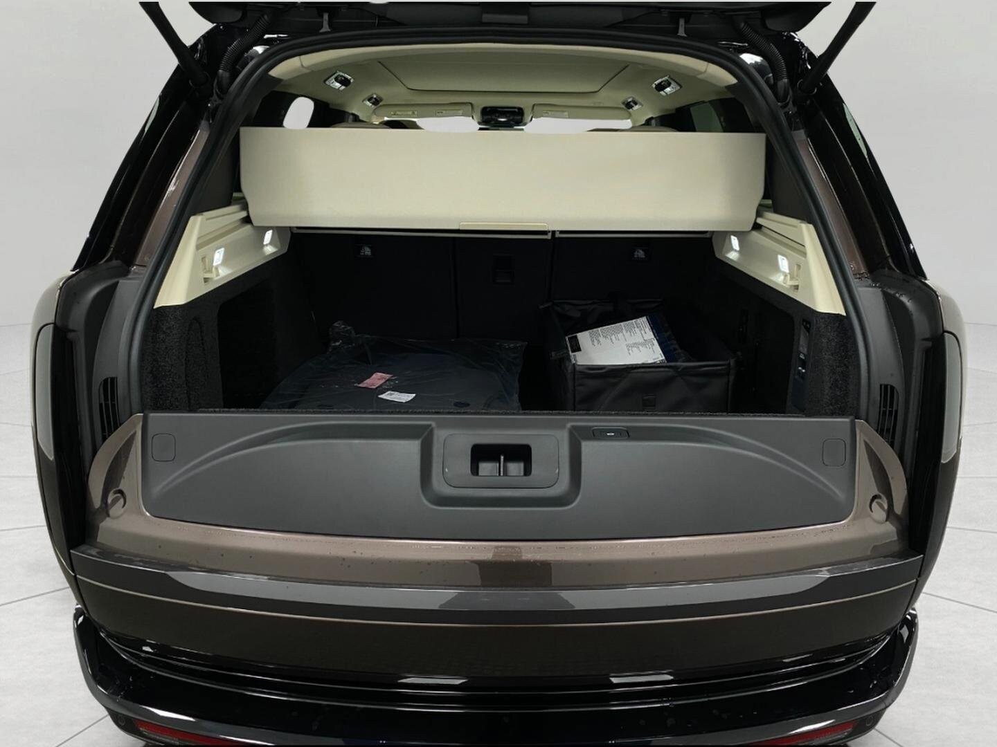 2026 Land Rover Range Rover SE - Photo 41