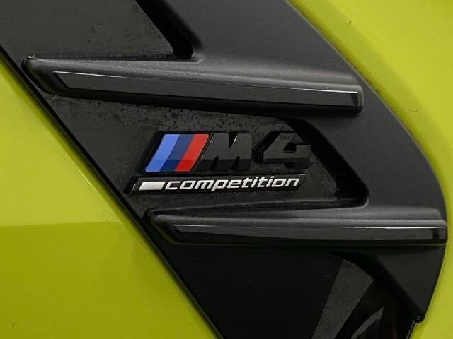 2024 Bmw M4 Competition xDrive Convertible photo 2