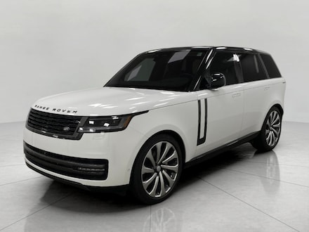 2022 Land Rover New Range Rover P400 SE SUV