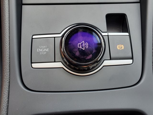 2026 Volkswagen Tiguan SE - Photo 7