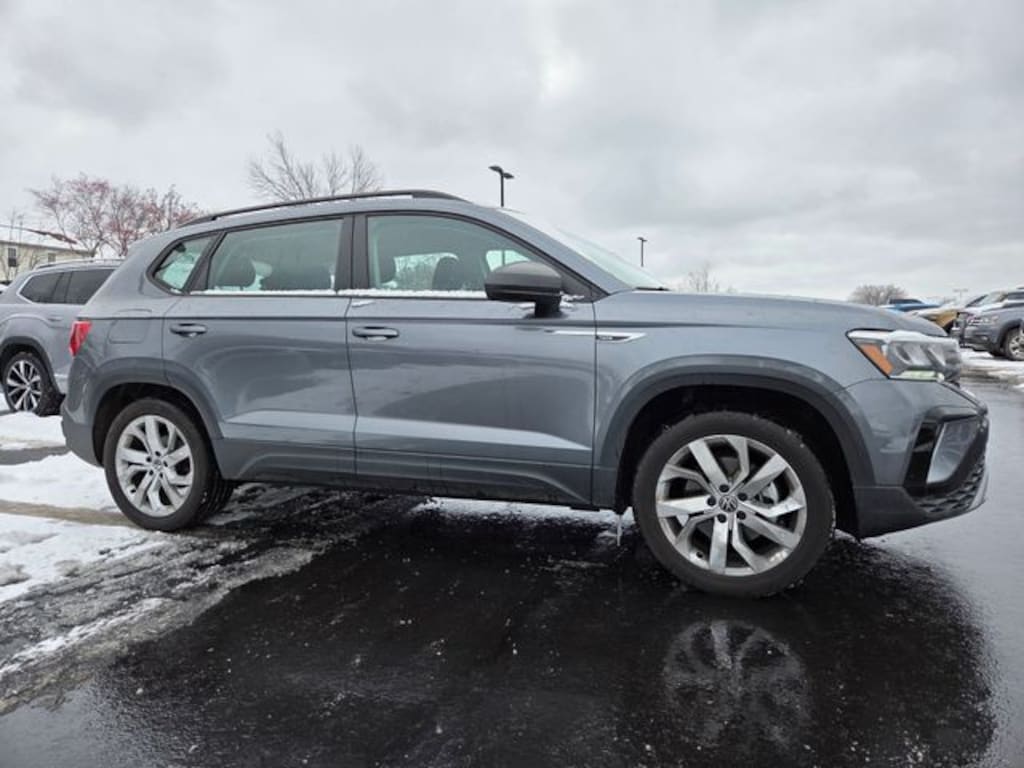 Used 2023 Volkswagen Taos 1.5T S SUV