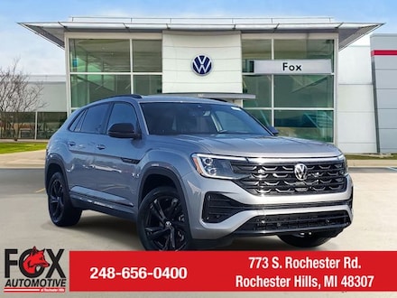 2025 Volkswagen Atlas Cross Sport 2.0T SEL R-Line Black SUV