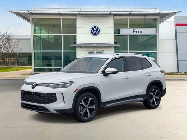 2025 Volkswagen Tiguan SE photo 2