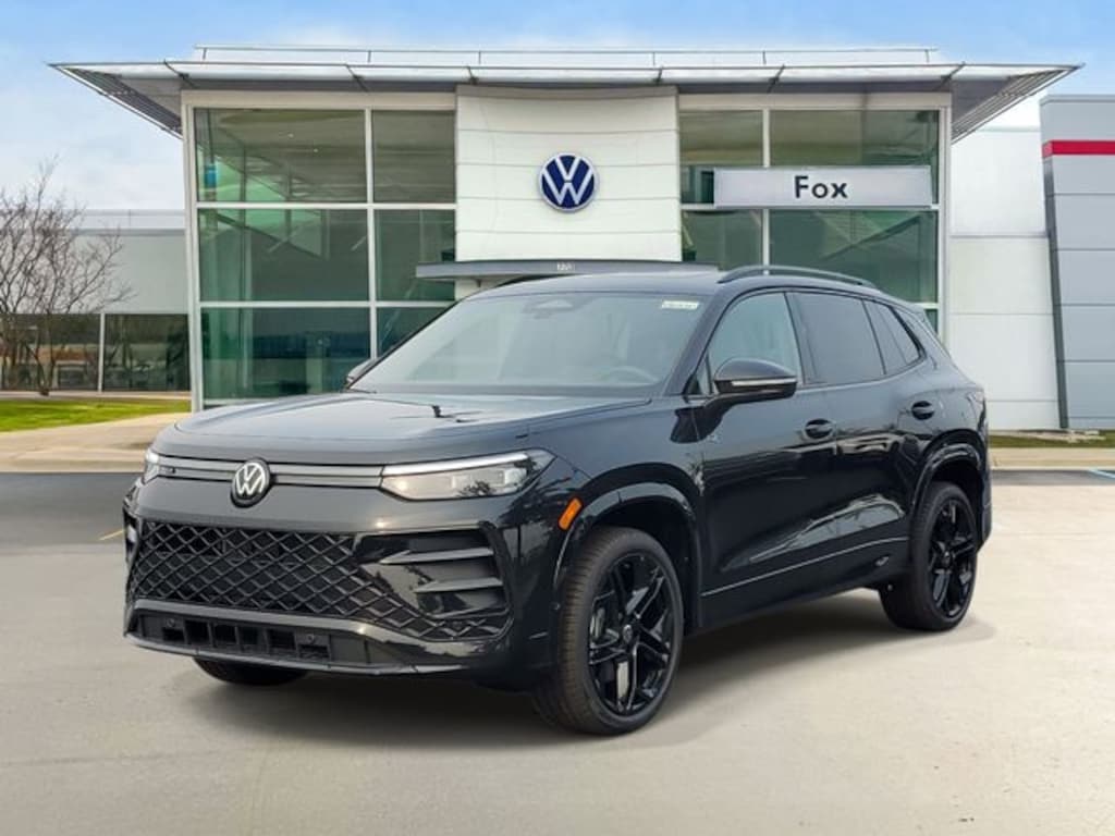 New 2026 Volkswagen Tiguan SE R-Line Black SUV