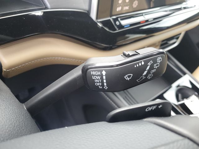 2026 Volkswagen Atlas Cross Sport SE w/Tech - Photo 19