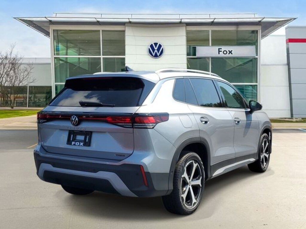 New 2026 Volkswagen Tiguan 2.0T SE SUV