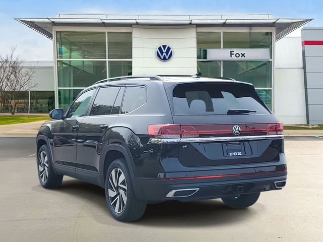 2025 Volkswagen Atlas SE Technology photo 3