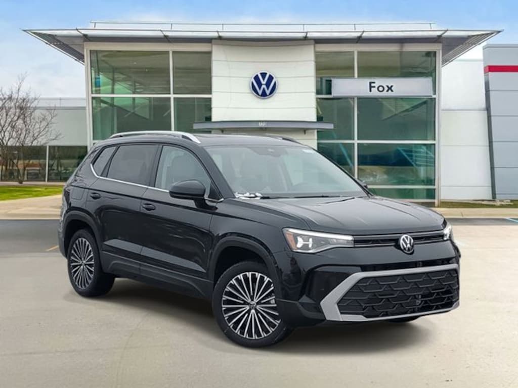 New 2026 Volkswagen Taos 1.5T SE SUV