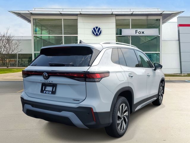 2025 Volkswagen Tiguan S photo 3