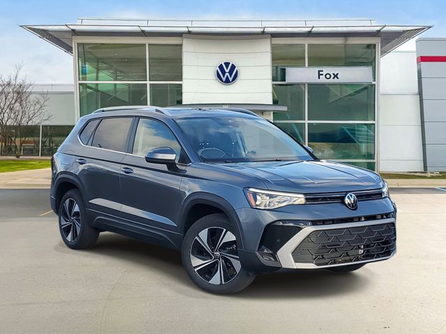 2026 Volkswagen Taos SE's photo