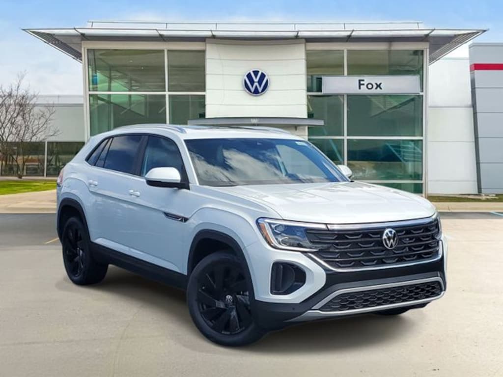 New 2026 Volkswagen Atlas Cross Sport 2.0T SE w/Technology SUV