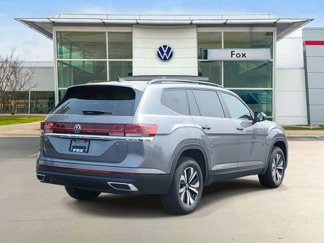 2025 Volkswagen Atlas SE photo 3