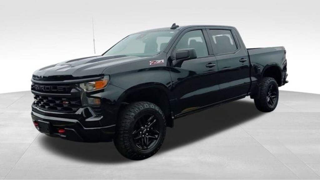 Used 2023 Chevrolet Silverado 1500 Custom Trail Boss Truck Crew Cab