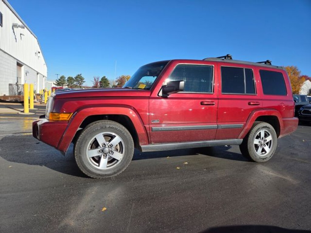 Used 2008 Jeep Commander Sport SUV