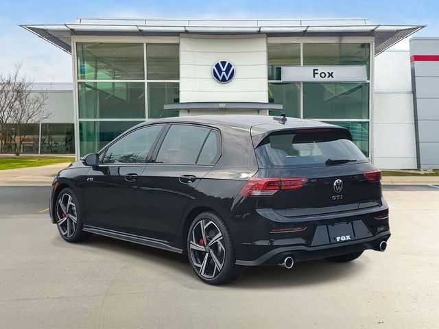 2025 Volkswagen Golf GTI SE photo 3