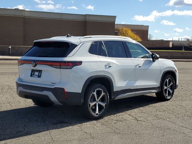 2026 Volkswagen Tiguan SE photo 3