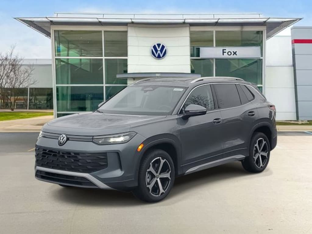 New 2026 Volkswagen Tiguan 2.0T SE SUV