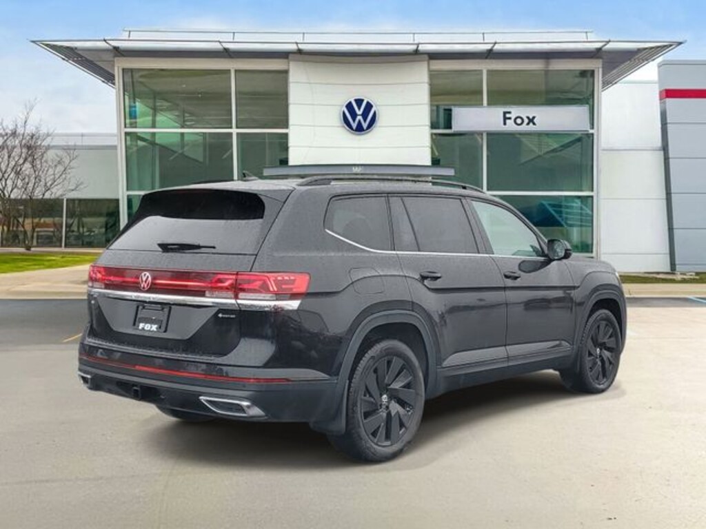 New 2026 Volkswagen Atlas 2.0T SE w/Technology SUV