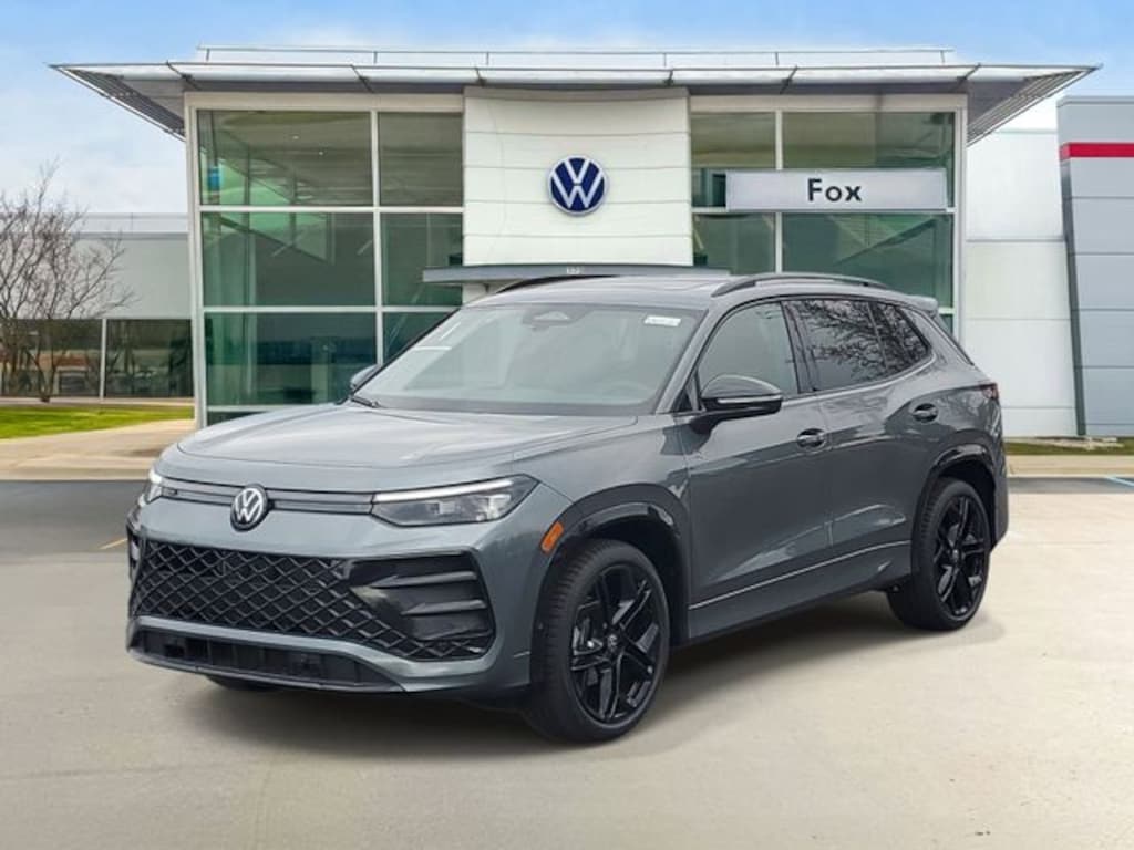 New 2026 Volkswagen Tiguan 2.0T SE R-Line Black SUV