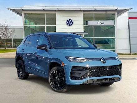 2026 Volkswagen Tiguan SE R-Line Black SUV